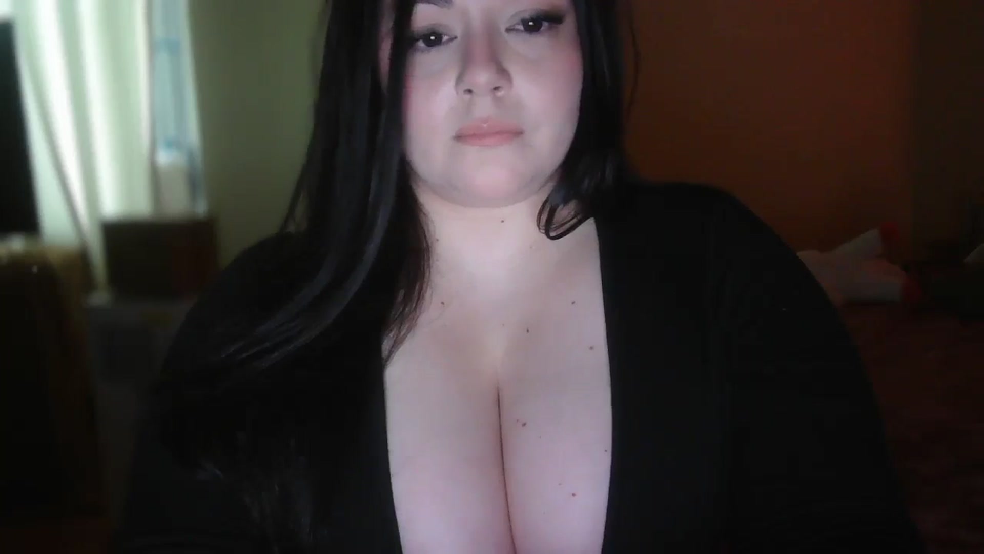 Gallery image thumbnail from SugarTitz's myfreecams stream on, 07/21/2025, 24:37 image 16 of 20