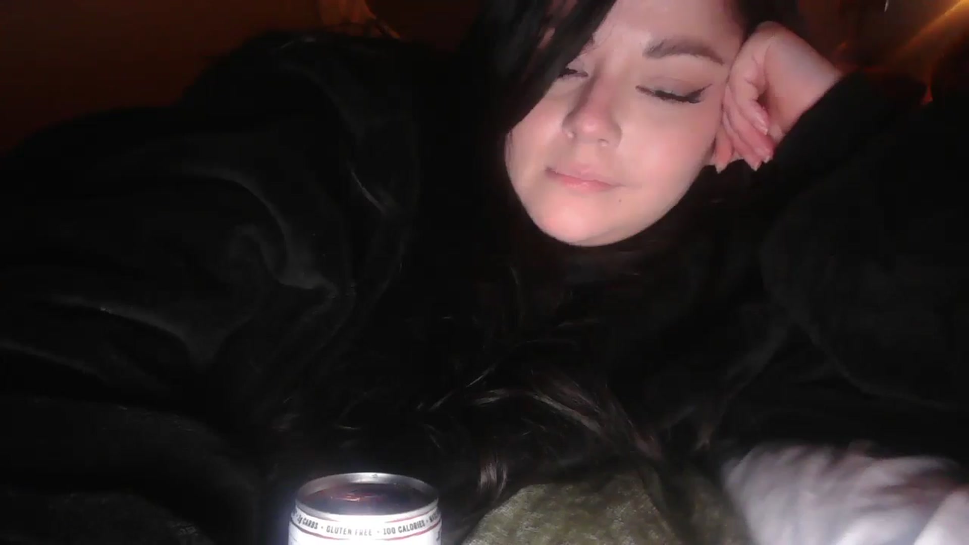 Gallery image thumbnail from SugarTitz's myfreecams stream on, 08/01/2025, 11:34 image 6 of 20