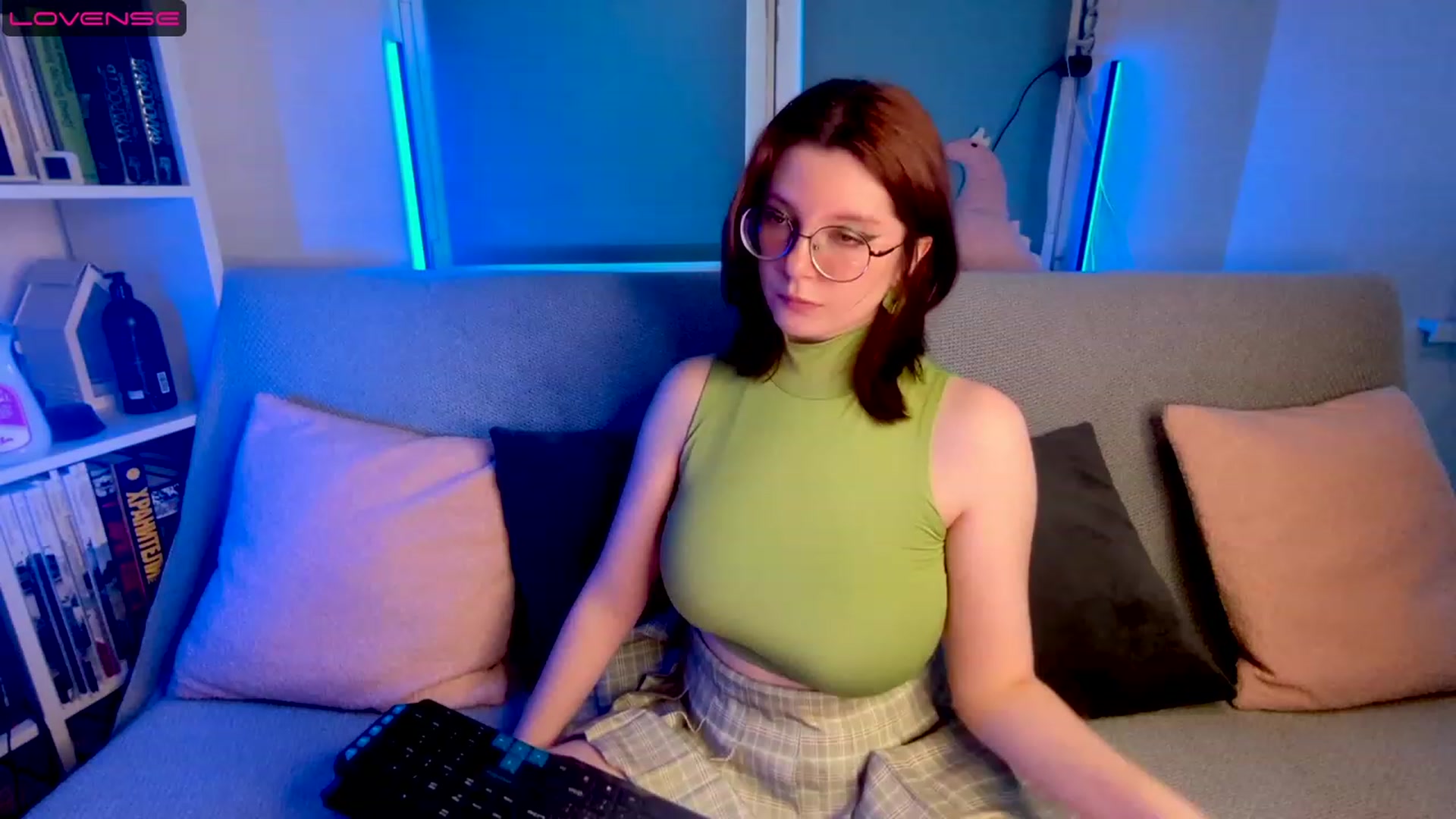 Gallery image thumbnail from SugarTomato's myfreecams stream on, 08/06/2023, 09:34 image 11 of 20