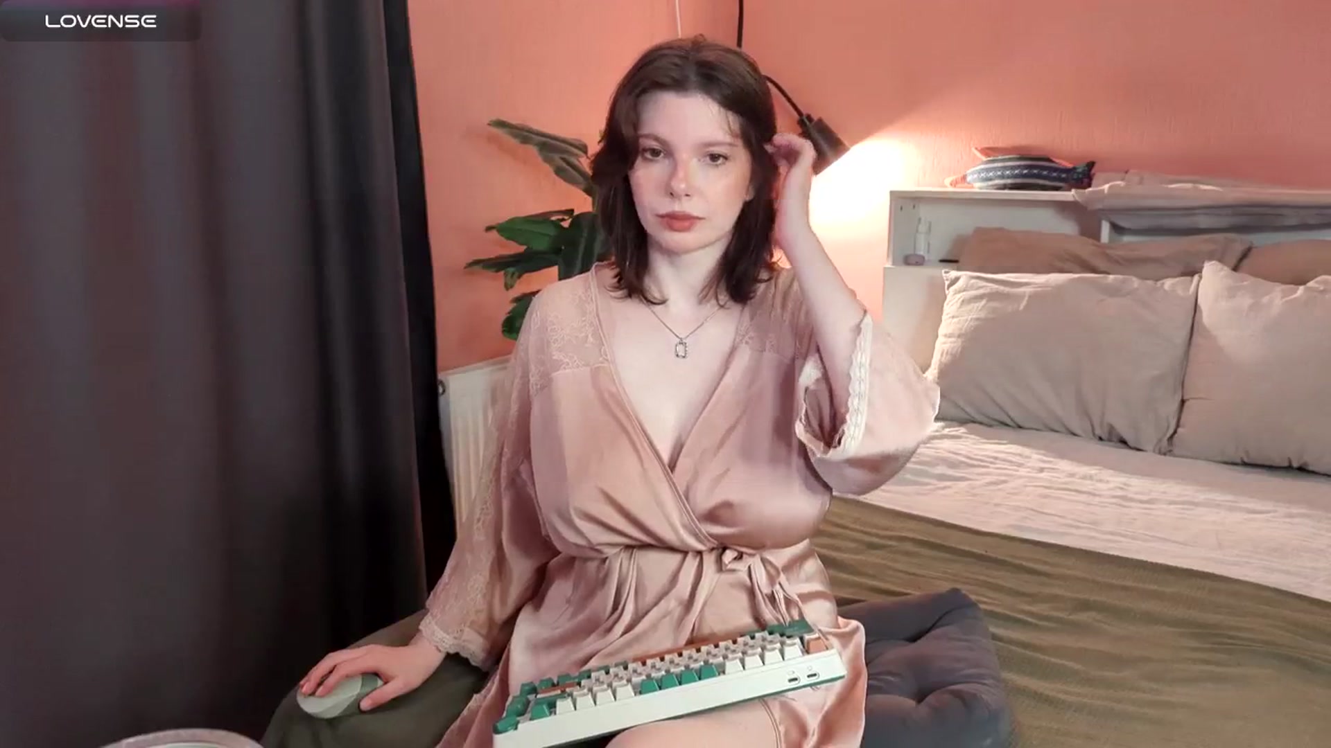 Gallery image thumbnail from SugarTomato's myfreecams stream on, 08/12/2025, 19:47 image 7 of 20