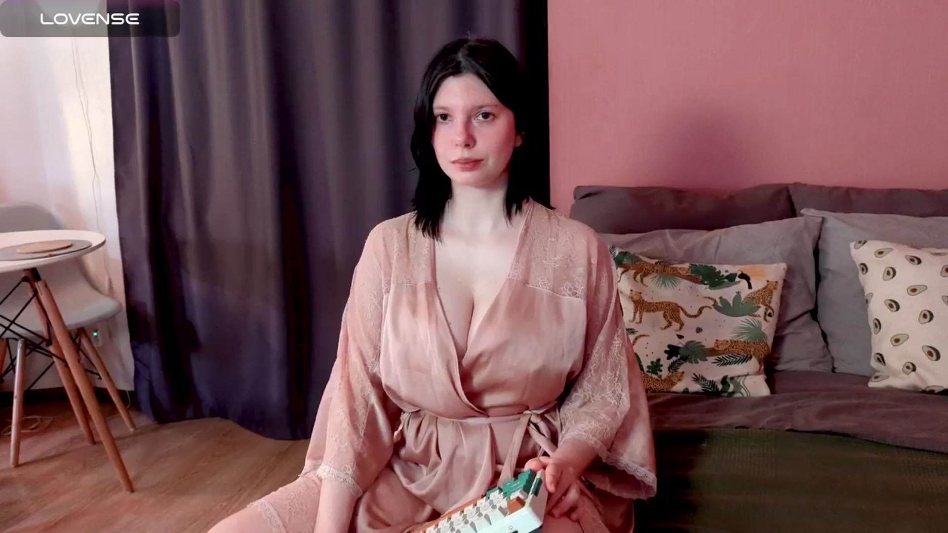 Gallery image thumbnail from SugarTomato's myfreecams stream on, 11/14/2025, 13:17 image 2 of 20
