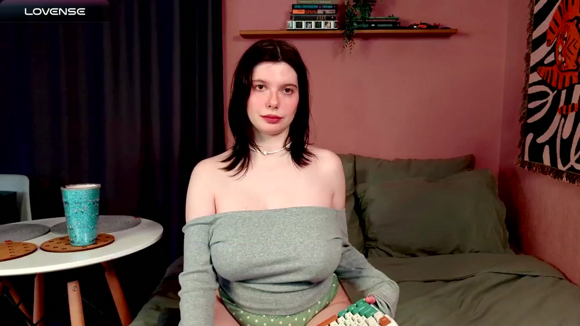 Gallery image thumbnail from SugarTomato's myfreecams stream on, 01/07/2026, 14:36 image 8 of 20