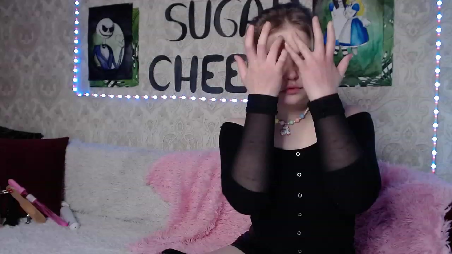 Gallery image thumbnail from Sugar_Cheeks's myfreecams stream on, 12/06/2022, 21:54 image 1 of 20
