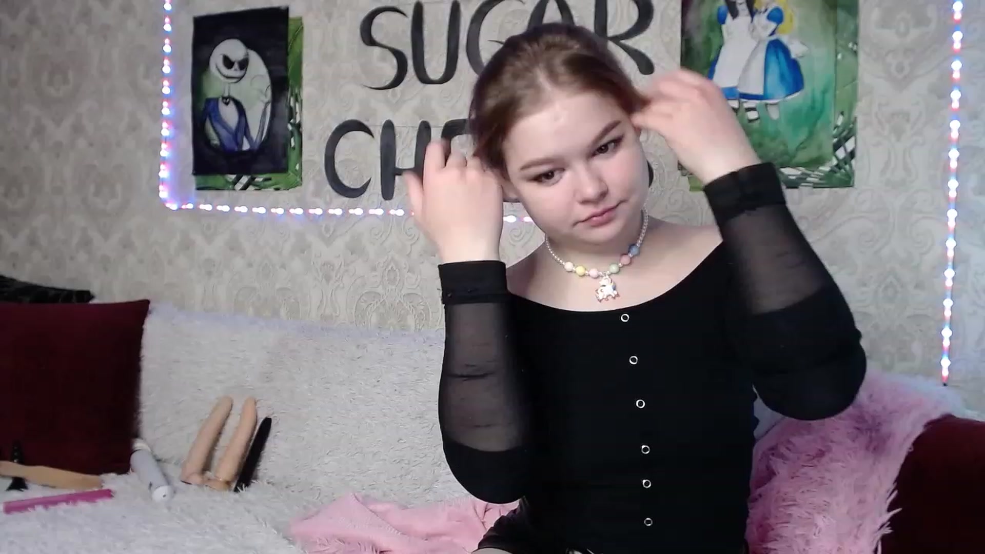 Gallery image thumbnail from Sugar_Cheeks's myfreecams stream on, 12/06/2022, 21:54 image 20 of 20