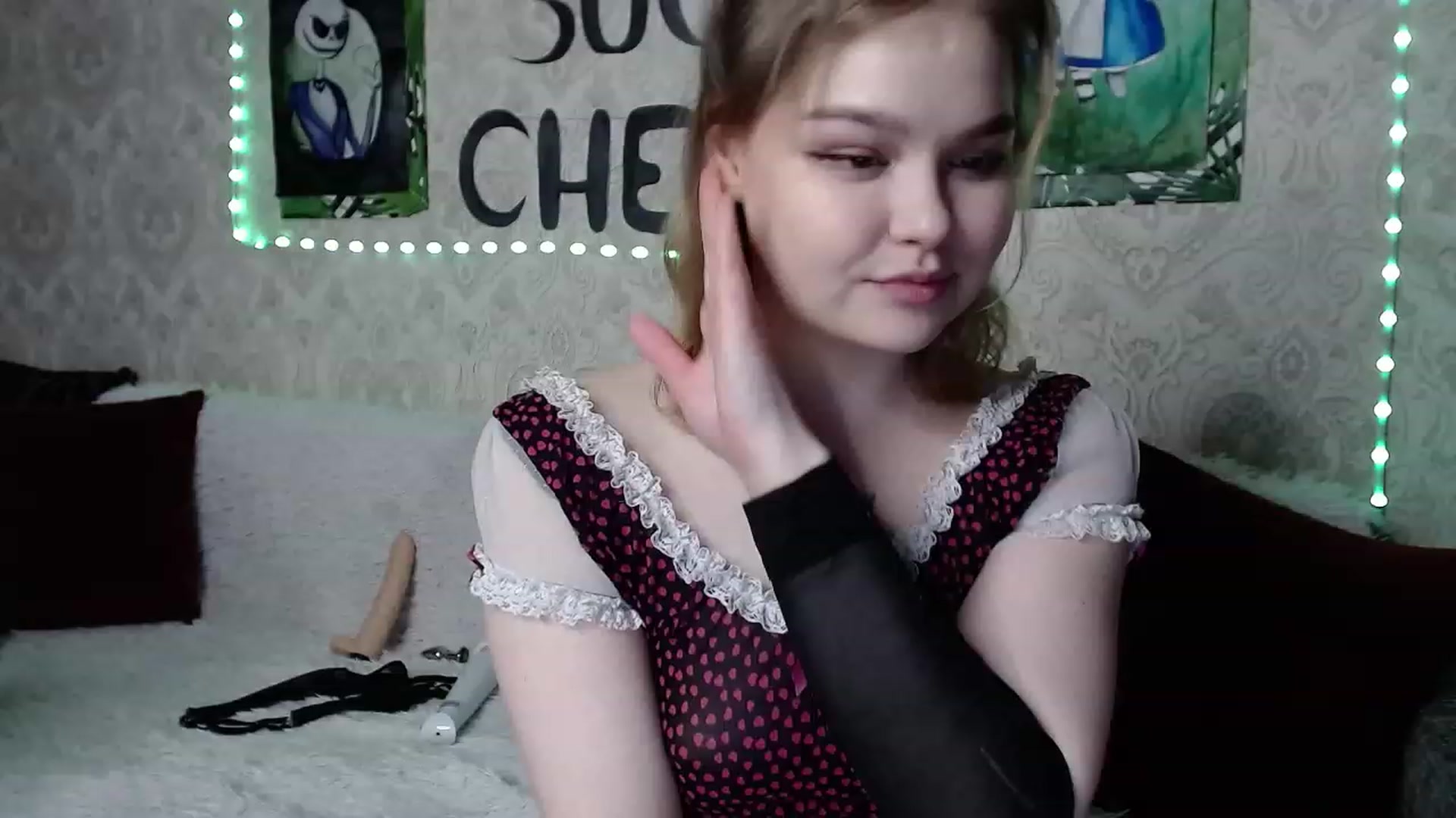 Gallery image thumbnail from Sugar_Cheeks's myfreecams stream on, 12/11/2022, 23:24 image 13 of 20