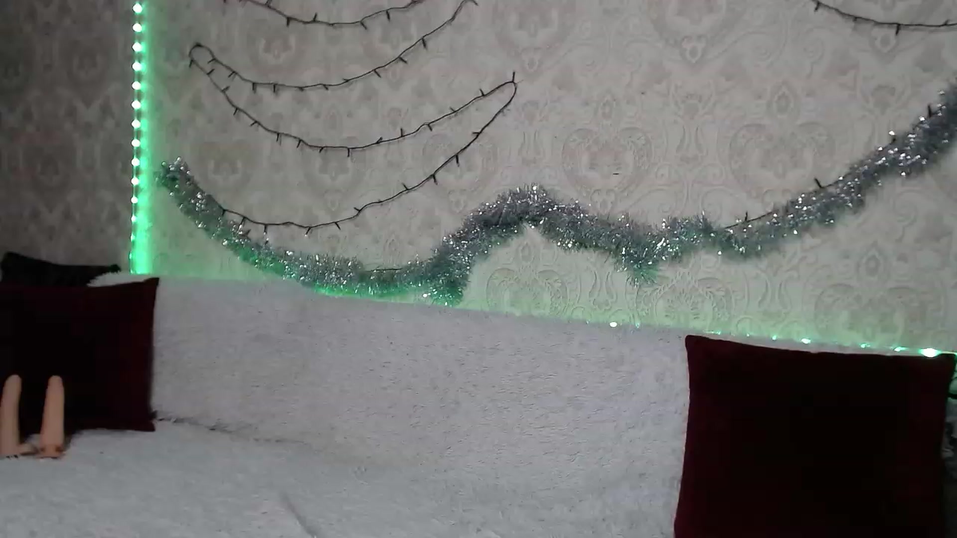 Gallery image thumbnail from Sugar_Cheeks's myfreecams stream on, 12/23/2022, 22:02 image 12 of 20