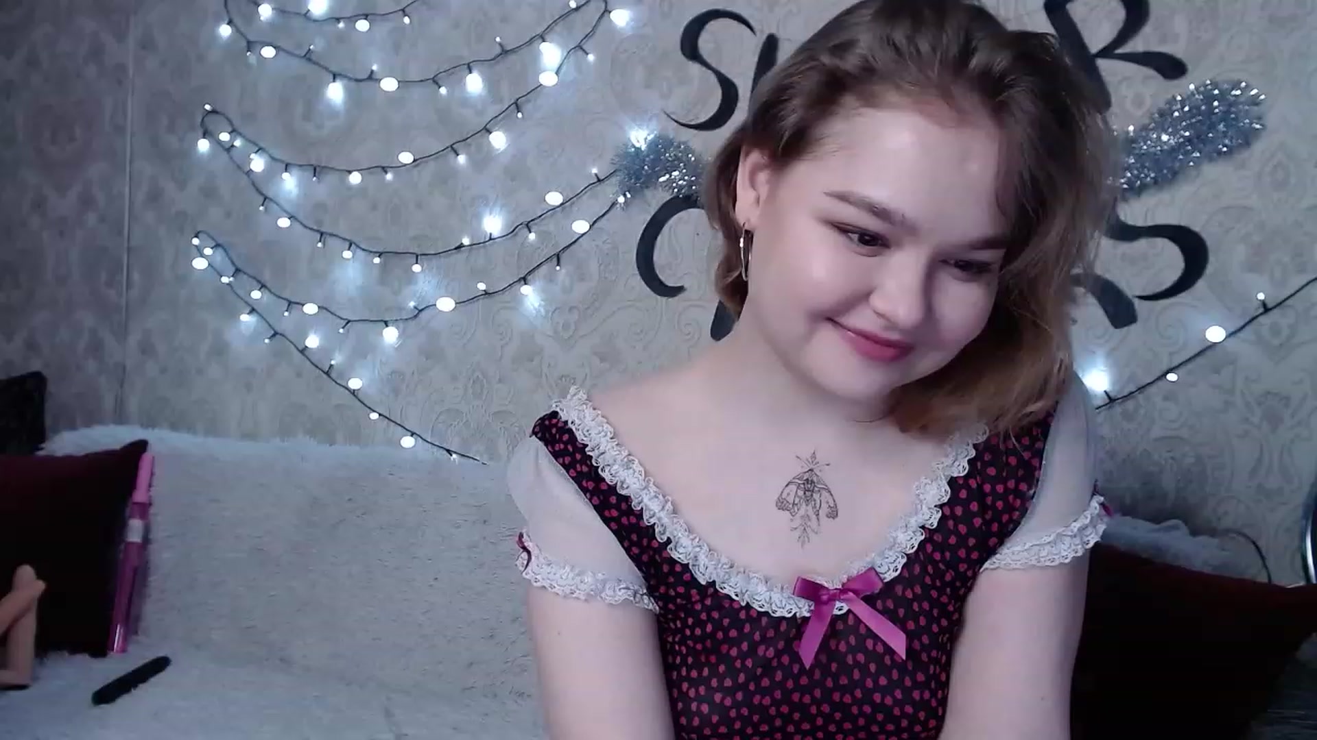 Gallery image thumbnail from Sugar_Cheeks's myfreecams stream on, 01/08/2023, 23:41 image 20 of 20