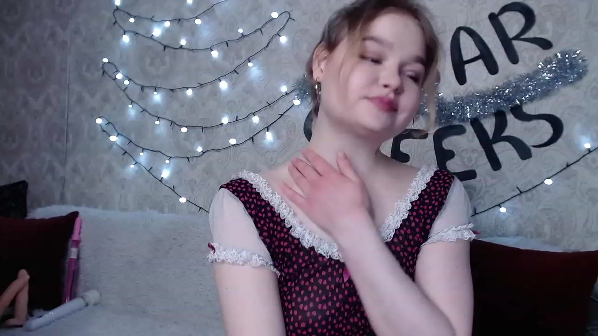 Gallery image thumbnail from Sugar_Cheeks's myfreecams stream on, 01/08/2023, 23:41 image 10 of 20