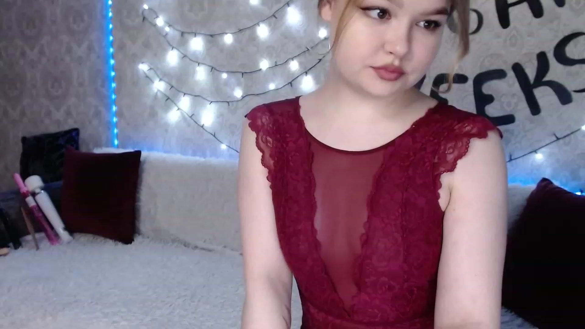 Gallery image thumbnail from Sugar_Cheeks's myfreecams stream on, 01/28/2023, 21:56 image 6 of 20