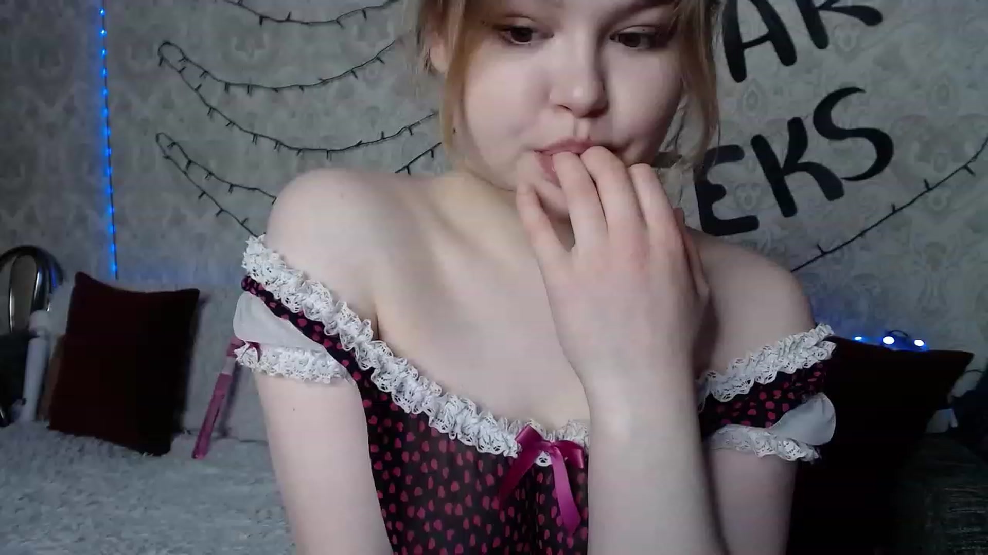 Gallery image thumbnail from Sugar_Cheeks's myfreecams stream on, 01/29/2023, 22:21 image 20 of 20