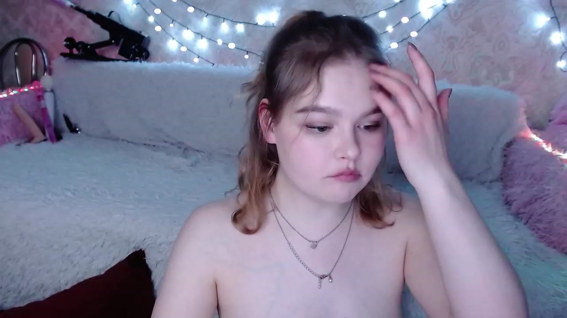 Gallery image thumbnail from Sugar_Cheeks's myfreecams stream on, 02/22/2023, 23:23 image 9 of 20