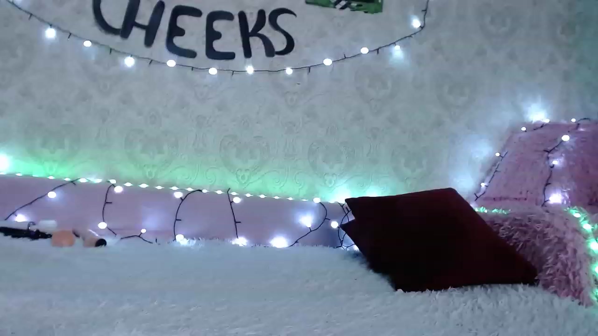 Gallery image thumbnail from Sugar_Cheeks's myfreecams stream on, 03/01/2023, 24:05 image 2 of 20