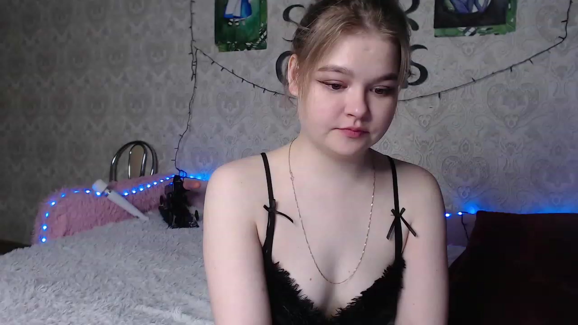 Gallery image thumbnail from Sugar_Cheeks's myfreecams stream on, 03/24/2023, 01:20 image 6 of 20