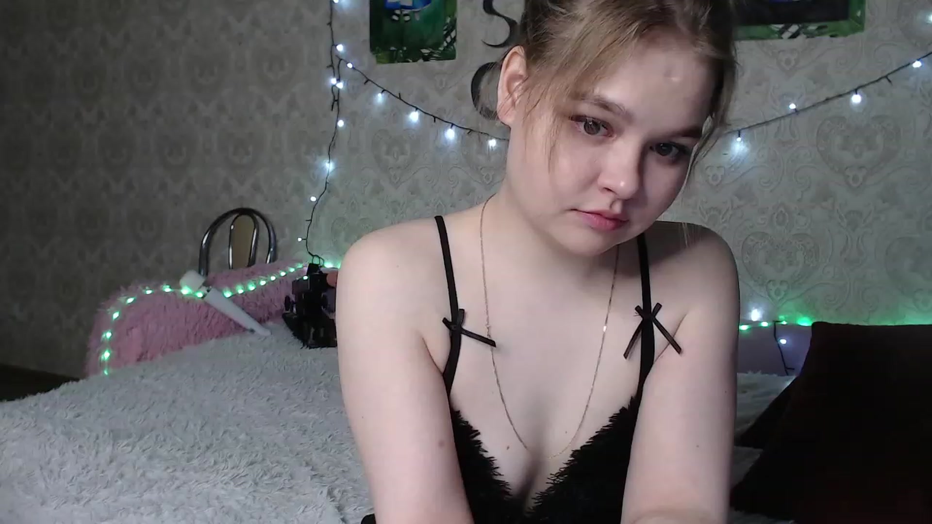 Gallery image thumbnail from Sugar_Cheeks's myfreecams stream on, 03/24/2023, 01:20 image 9 of 20