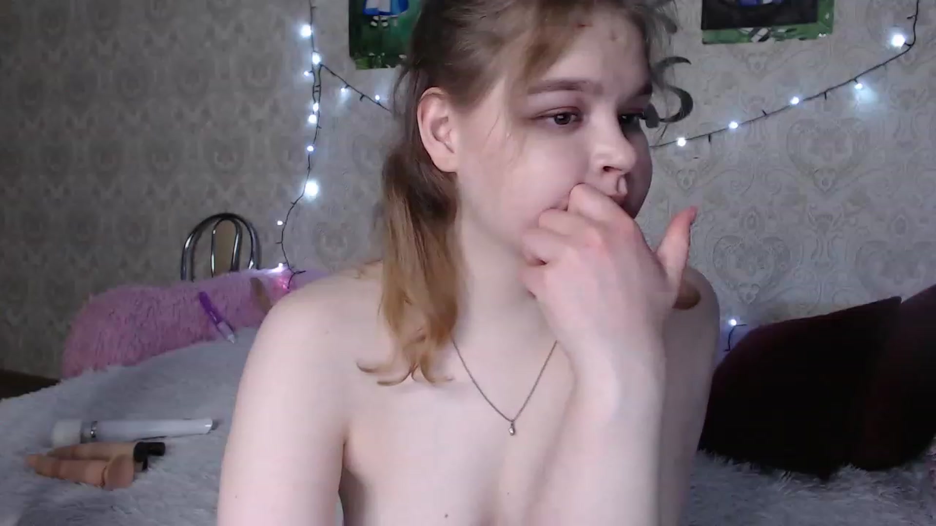 Gallery image thumbnail from Sugar_Cheeks's myfreecams stream on, 03/31/2023, 24:16 image 18 of 20