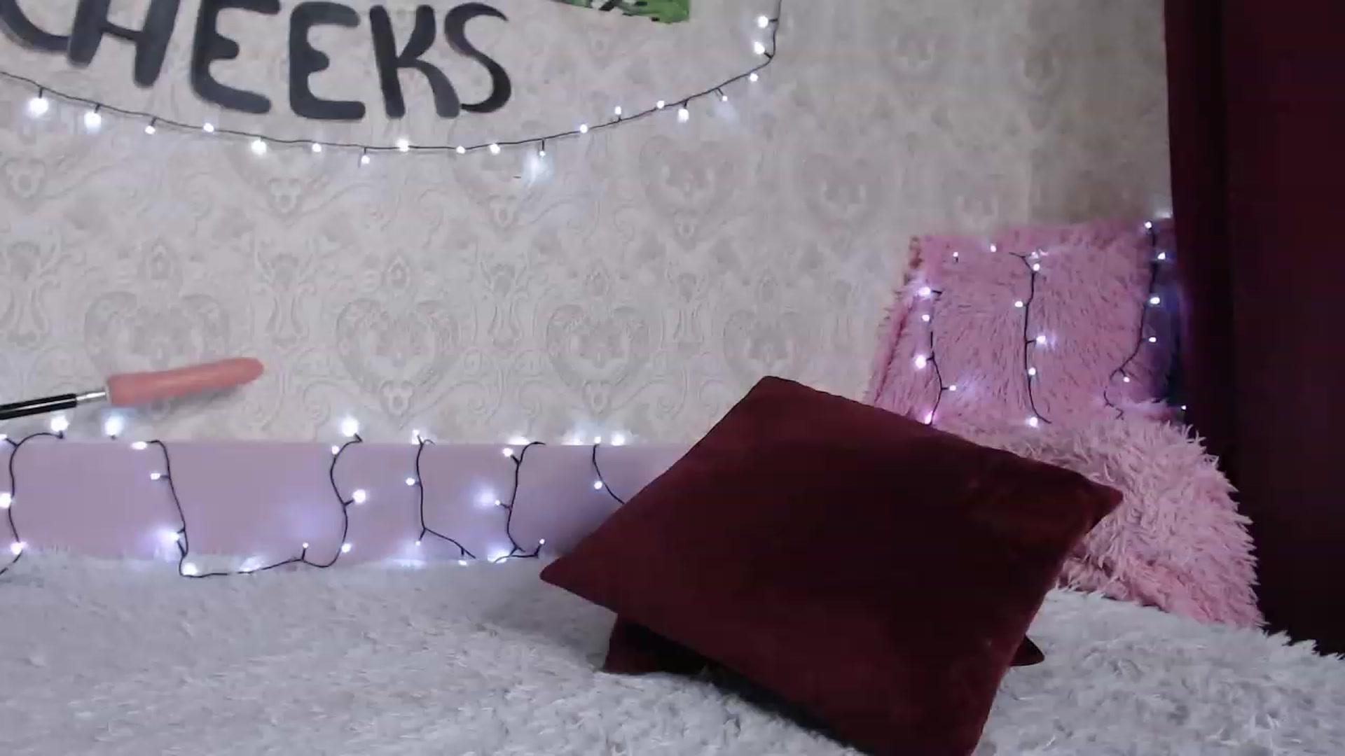 Gallery image thumbnail from Sugar_Cheeks's myfreecams stream on, 03/31/2023, 24:16 image 3 of 20