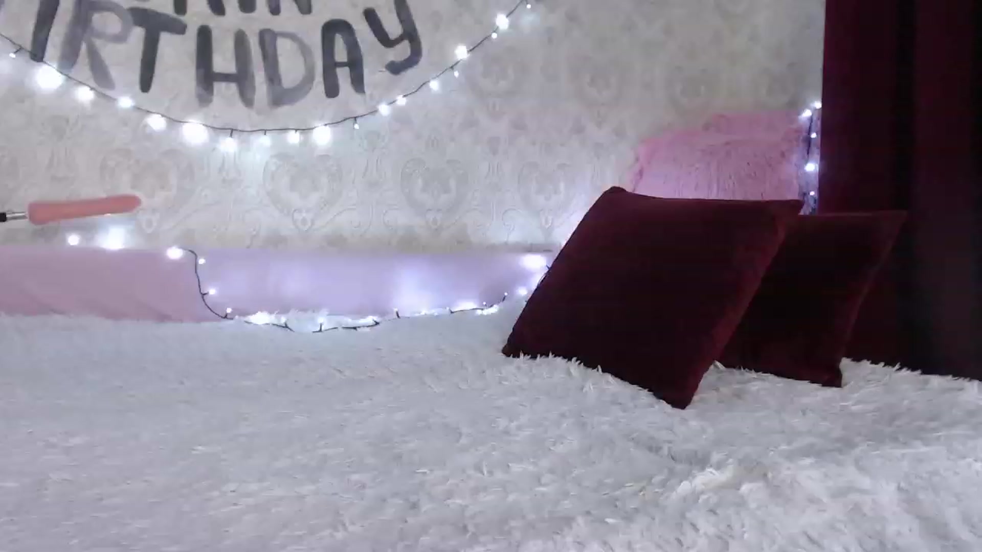 Gallery image thumbnail from Sugar_Cheeks's myfreecams stream on, 04/28/2023, 22:21 image 16 of 20