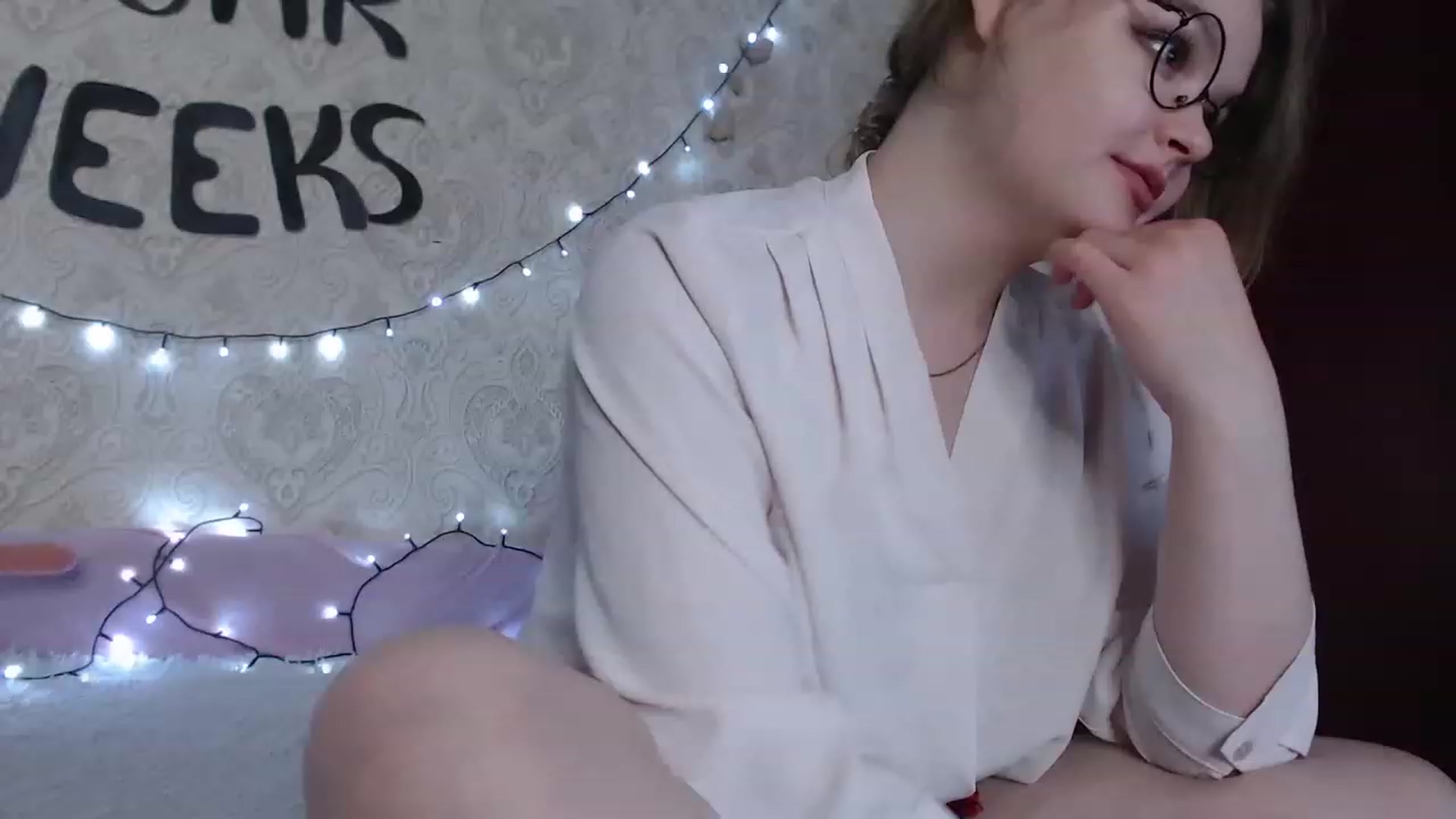 Gallery image thumbnail from Sugar_Cheeks's myfreecams stream on, 05/15/2023, 24:32 image 9 of 20