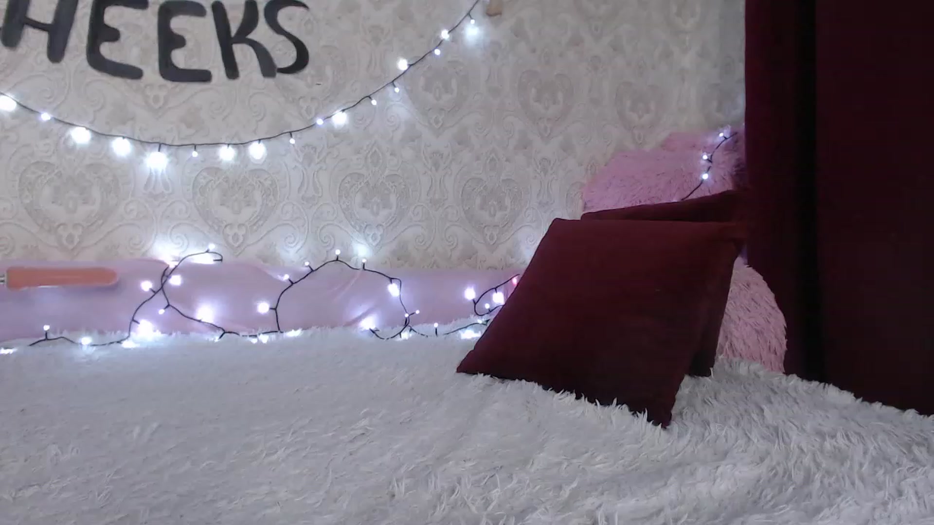 Gallery image thumbnail from Sugar_Cheeks's myfreecams stream on, 05/15/2023, 24:32 image 13 of 20