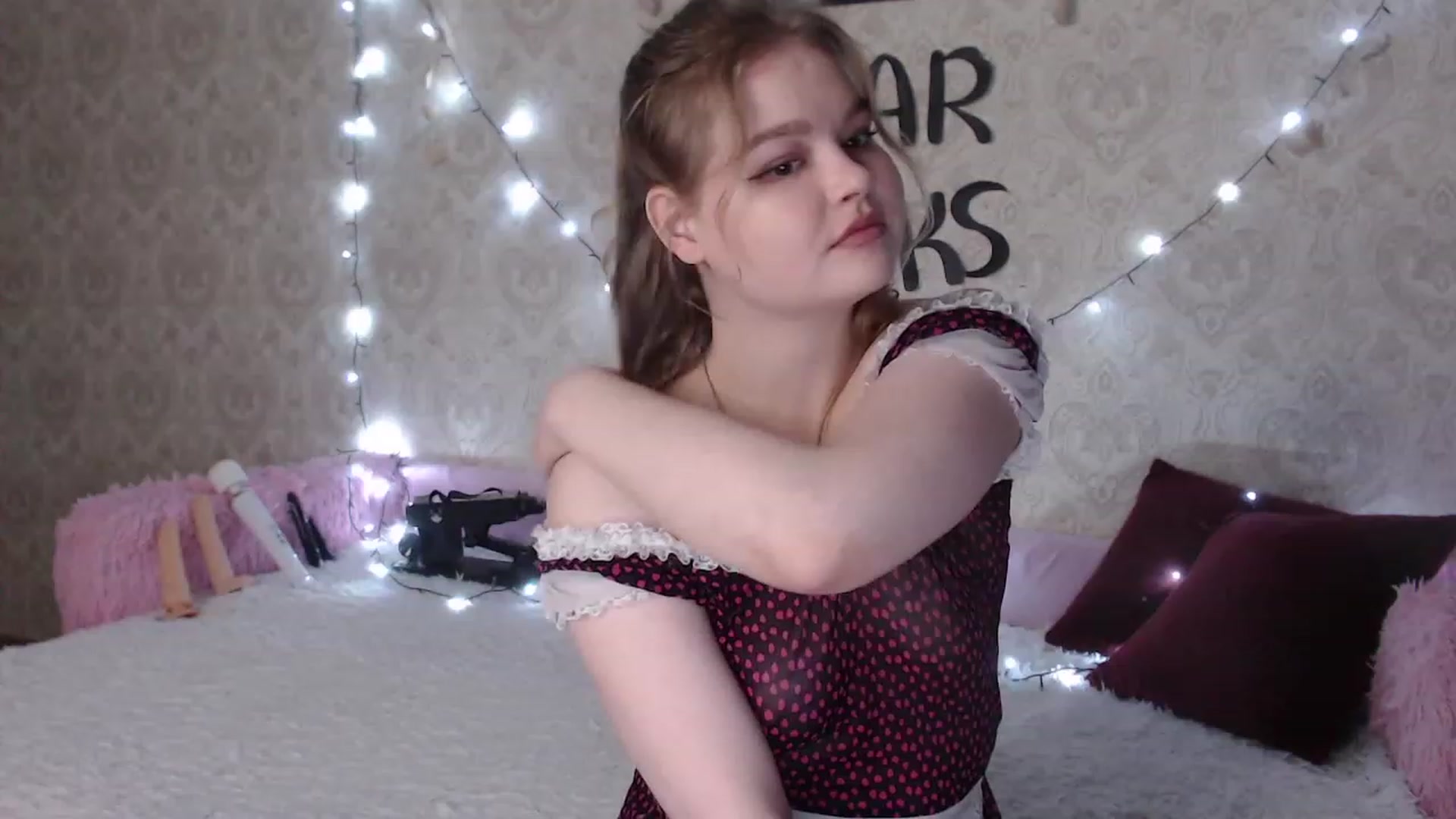 Gallery image thumbnail from Sugar_Cheeks's myfreecams stream on, 05/15/2023, 21:47 image 4 of 20