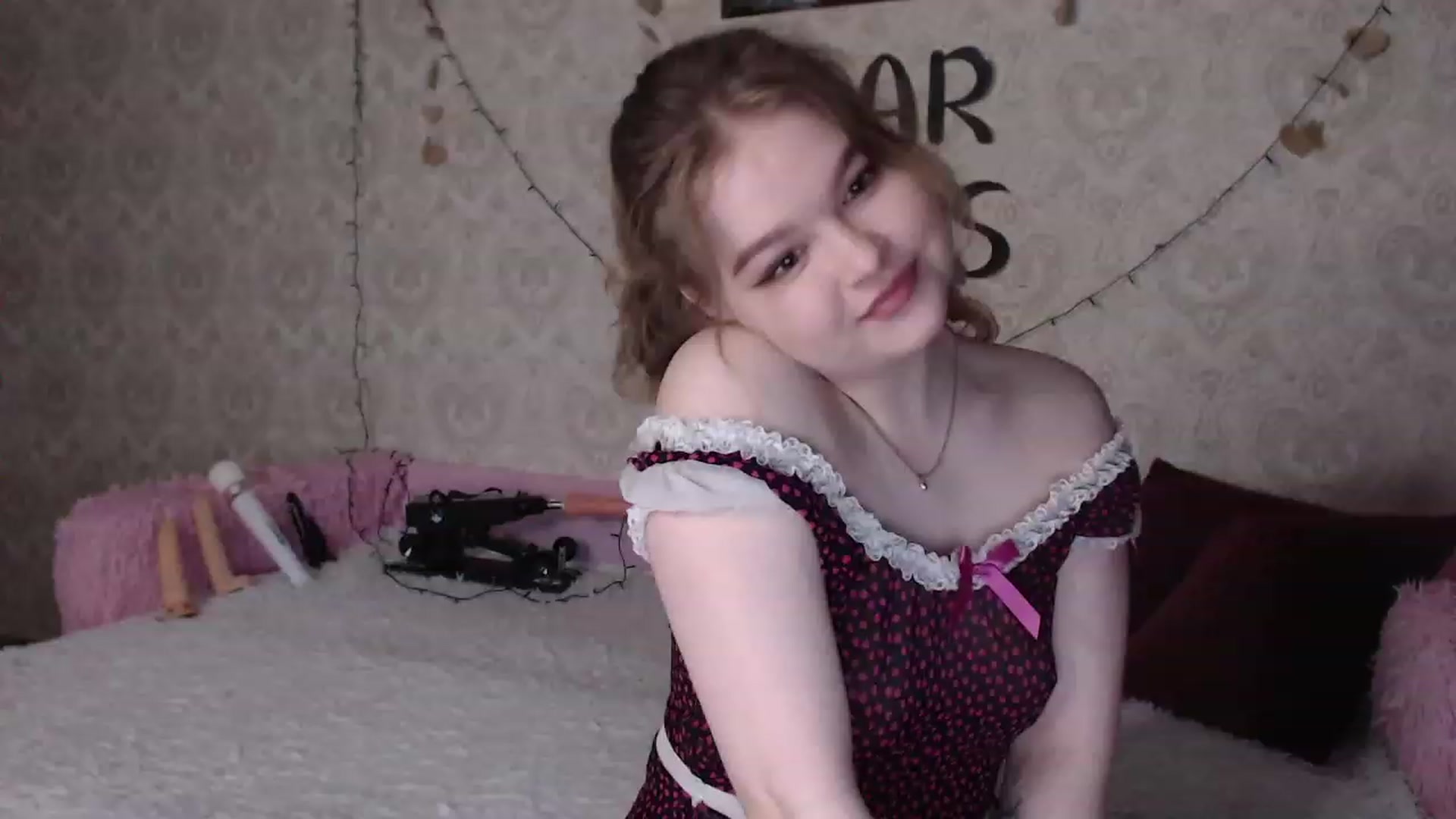 Gallery image thumbnail from Sugar_Cheeks's myfreecams stream on, 05/15/2023, 21:47 image 3 of 20