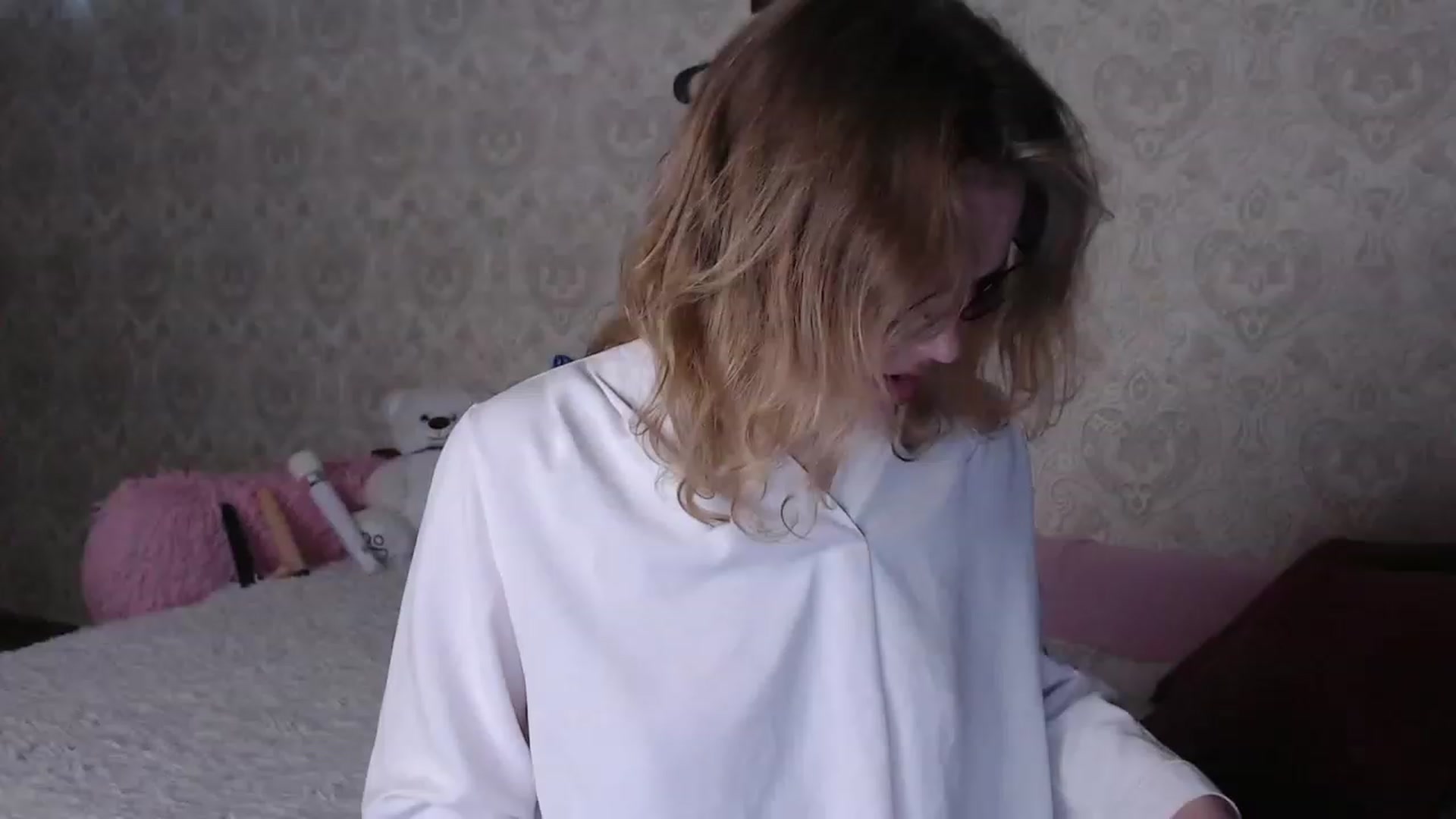 Gallery image thumbnail from Sugar_Cheeks's myfreecams stream on, 05/18/2023, 21:33 image 19 of 20