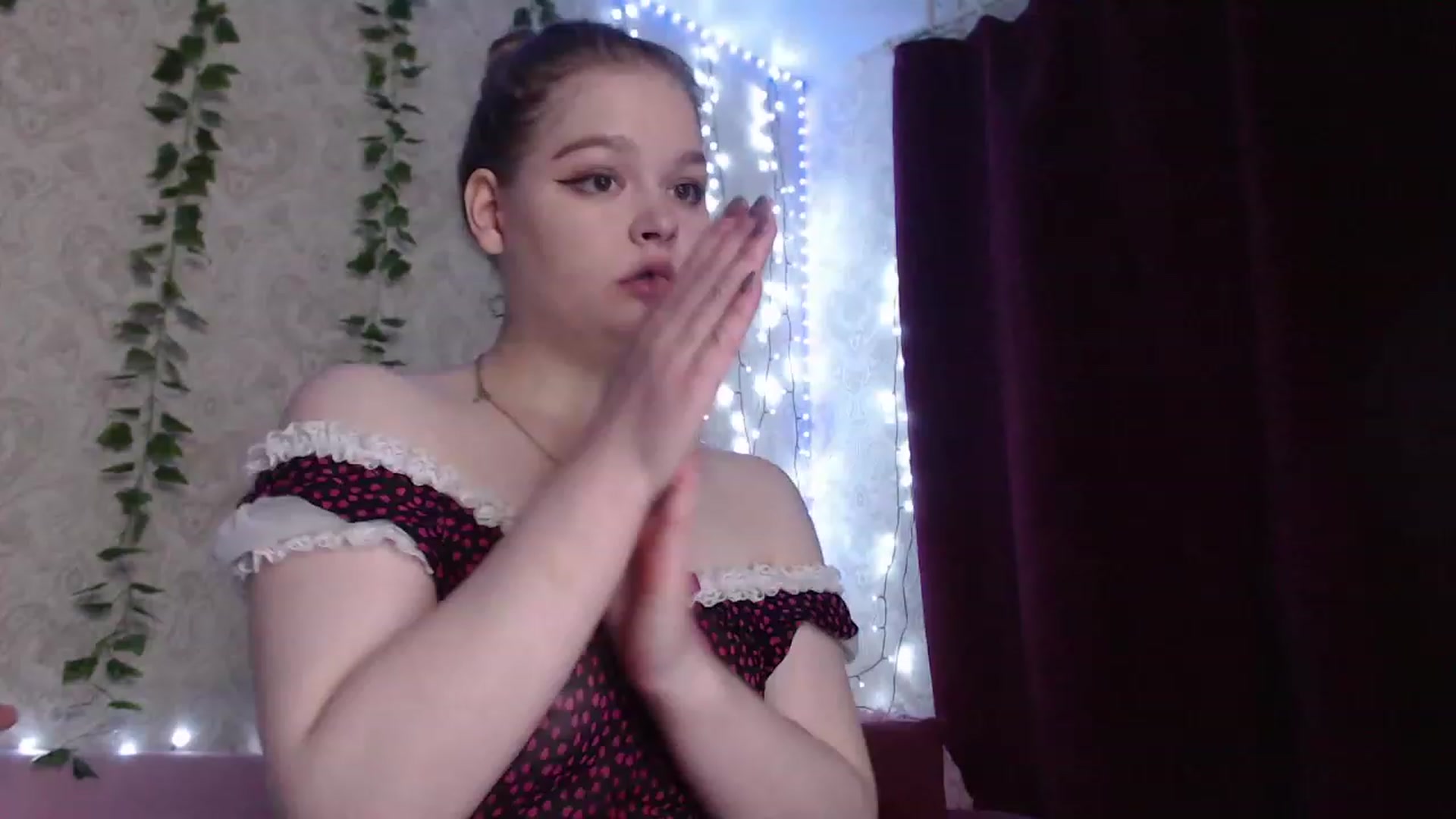 Gallery image thumbnail from Sugar_Cheeks's myfreecams stream on, 07/18/2023, 22:34 image 10 of 20