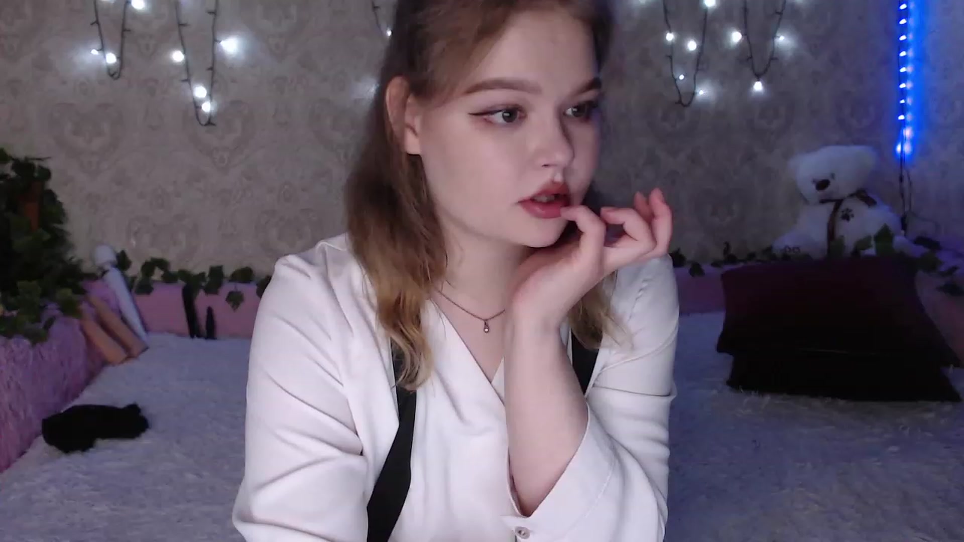 Gallery image thumbnail from Sugar_Cheeks's myfreecams stream on, 07/30/2023, 22:01 image 10 of 20
