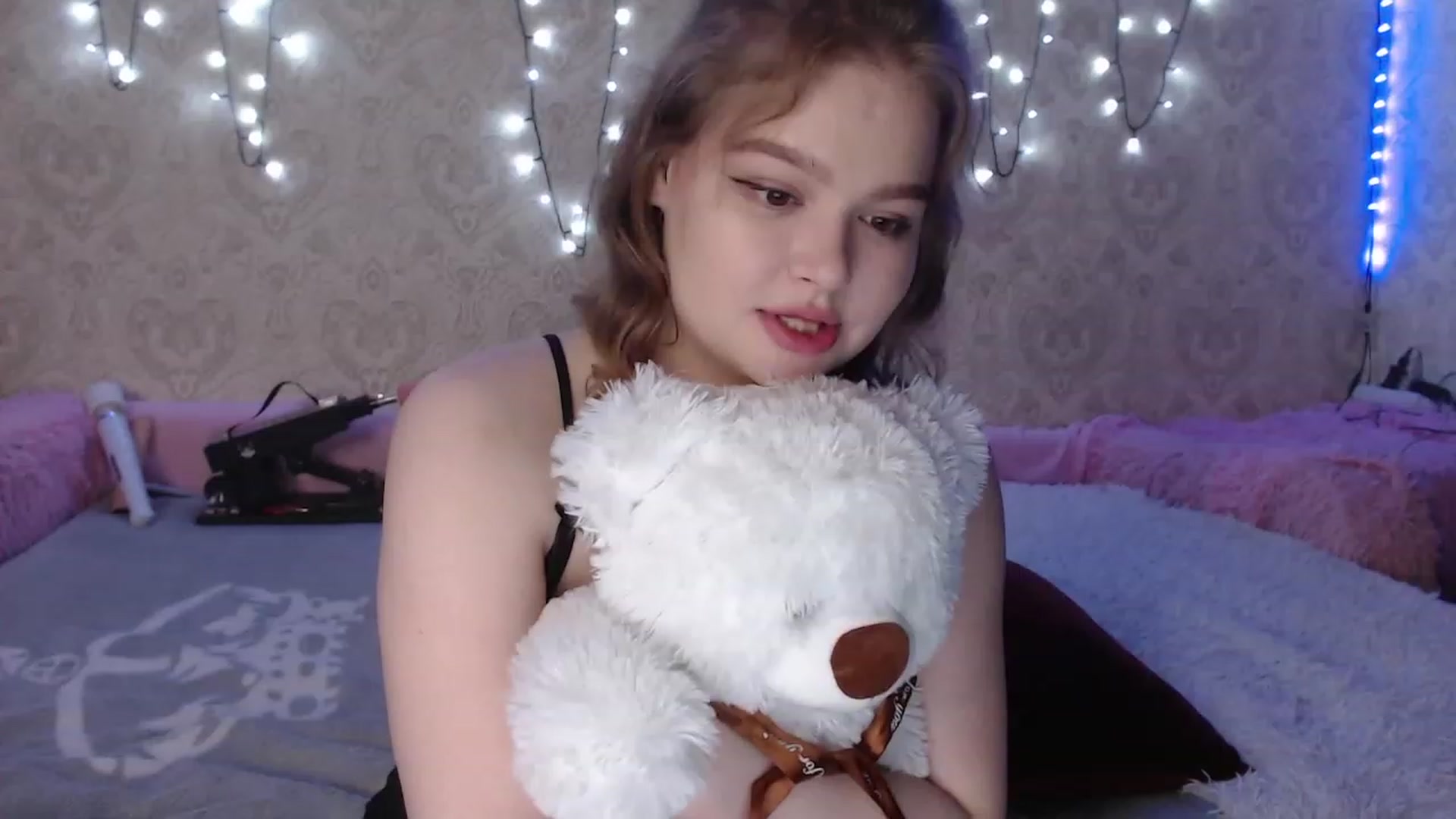 Gallery image thumbnail from Sugar_Cheeks's myfreecams stream on, 08/28/2023, 24:00 image 10 of 20