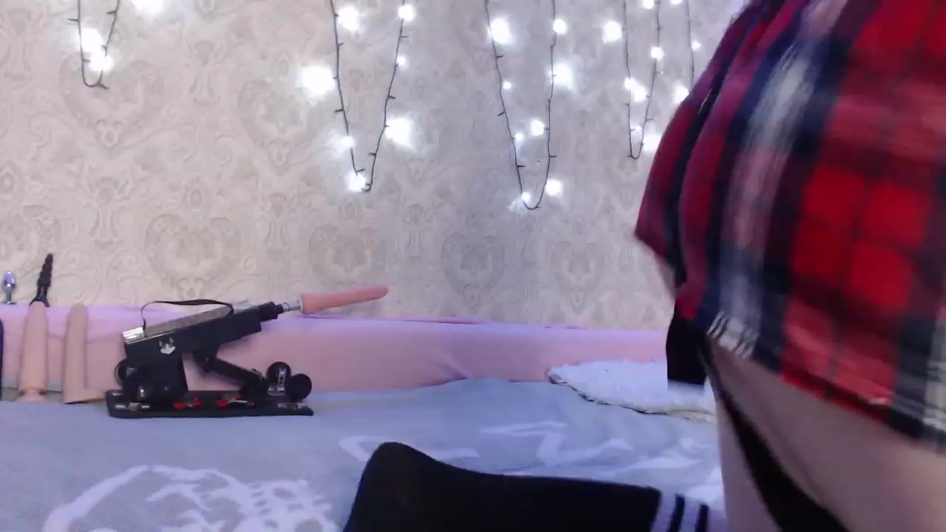 Gallery image thumbnail from Sugar_Cheeks's myfreecams stream on, 08/29/2023, 22:27 image 16 of 20