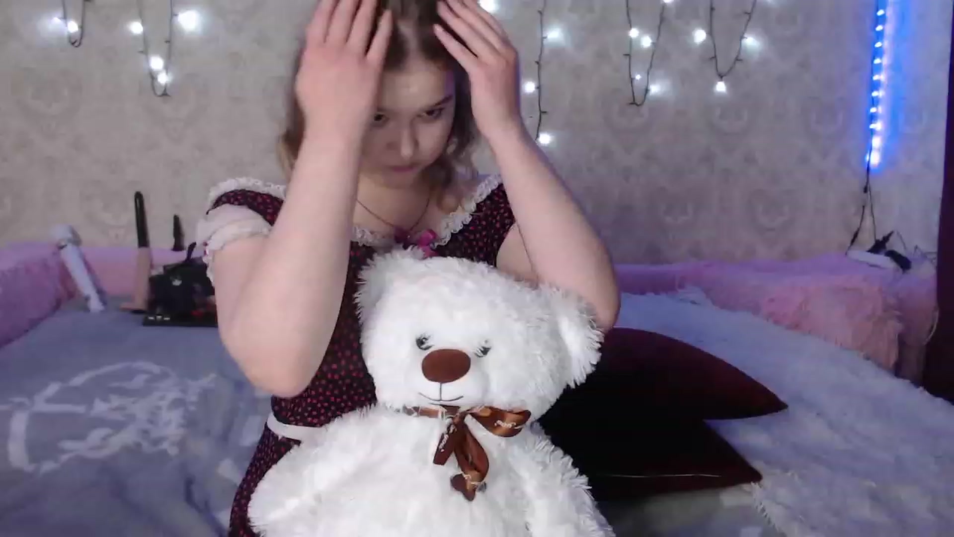 Gallery image thumbnail from Sugar_Cheeks's myfreecams stream on, 08/31/2023, 23:10 image 13 of 20