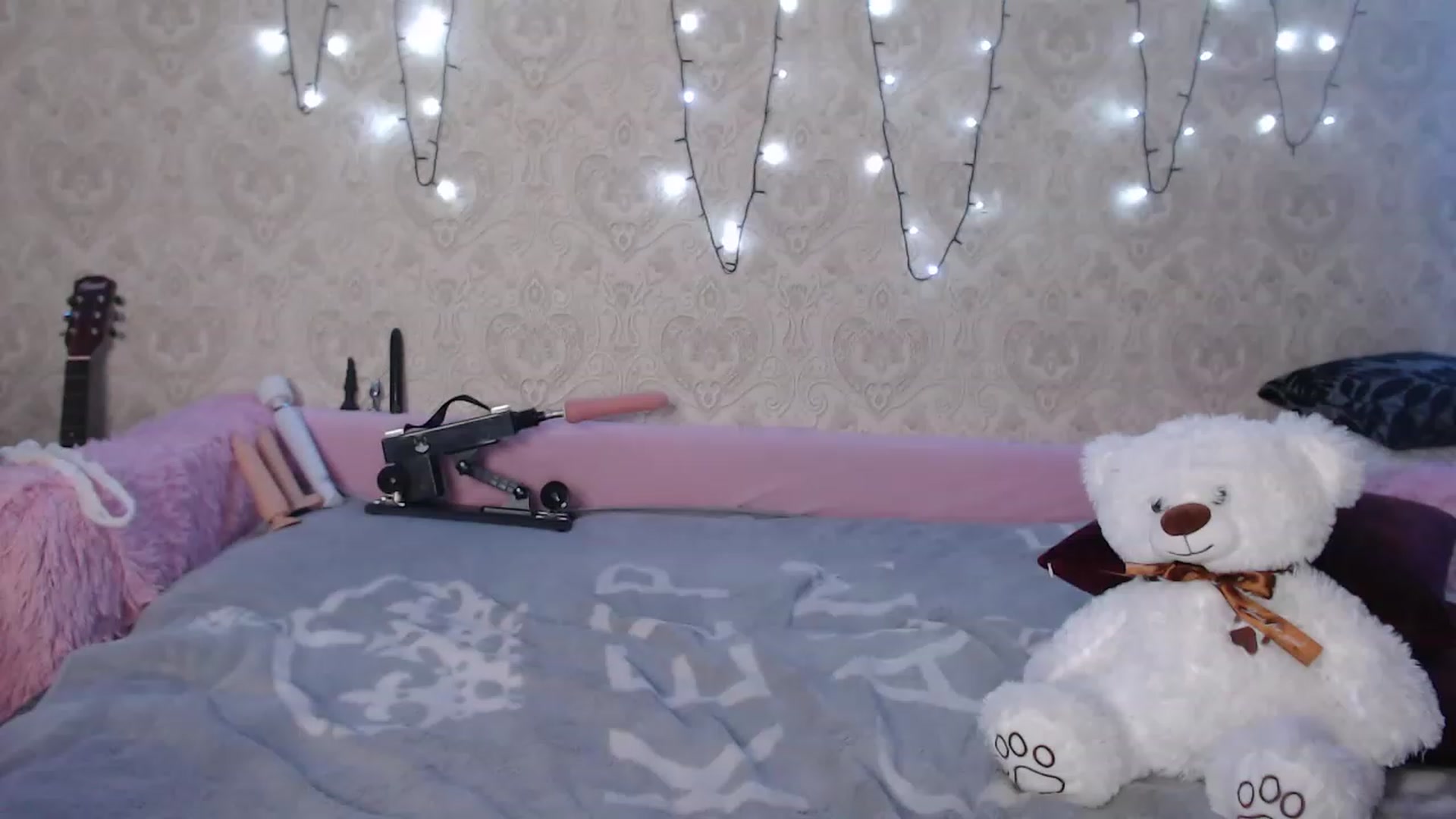 Gallery image thumbnail from Sugar_Cheeks's myfreecams stream on, 09/12/2023, 24:59 image 4 of 20