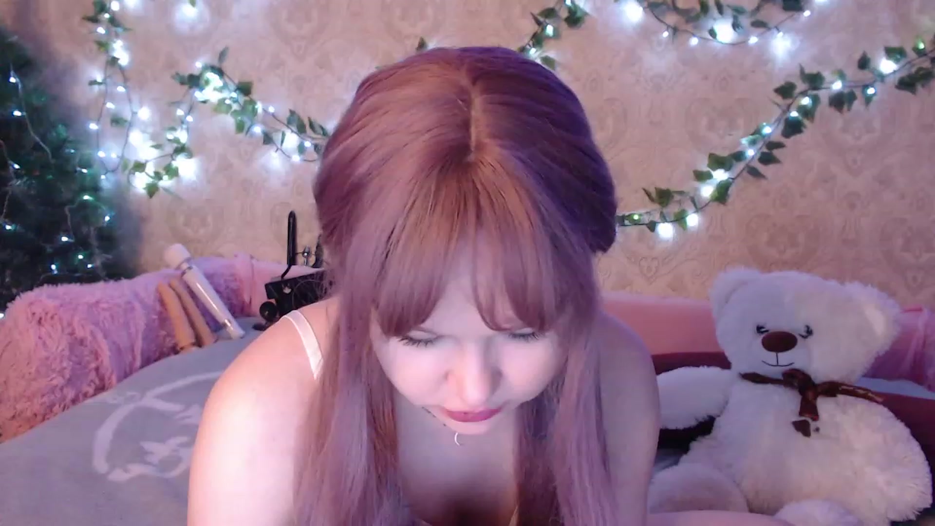 Gallery image thumbnail from Sugar_Cheeks's myfreecams stream on, 12/13/2023, 22:54 image 19 of 20
