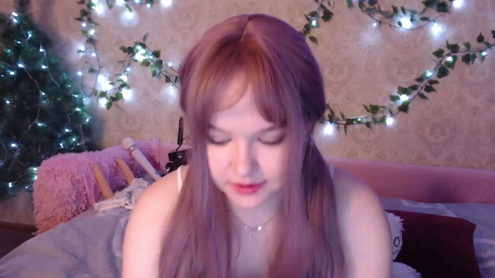 Gallery image thumbnail from Sugar_Cheeks's myfreecams stream on, 12/14/2023, 01:03 image 19 of 20