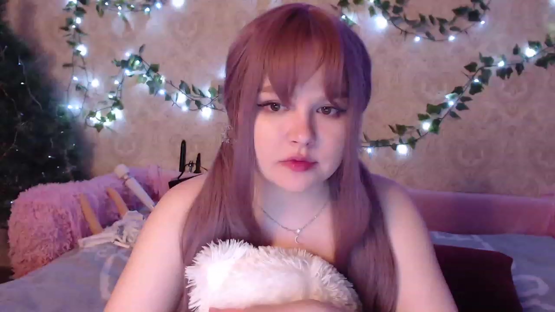 Gallery image thumbnail from Sugar_Cheeks's myfreecams stream on, 12/14/2023, 01:03 image 12 of 20