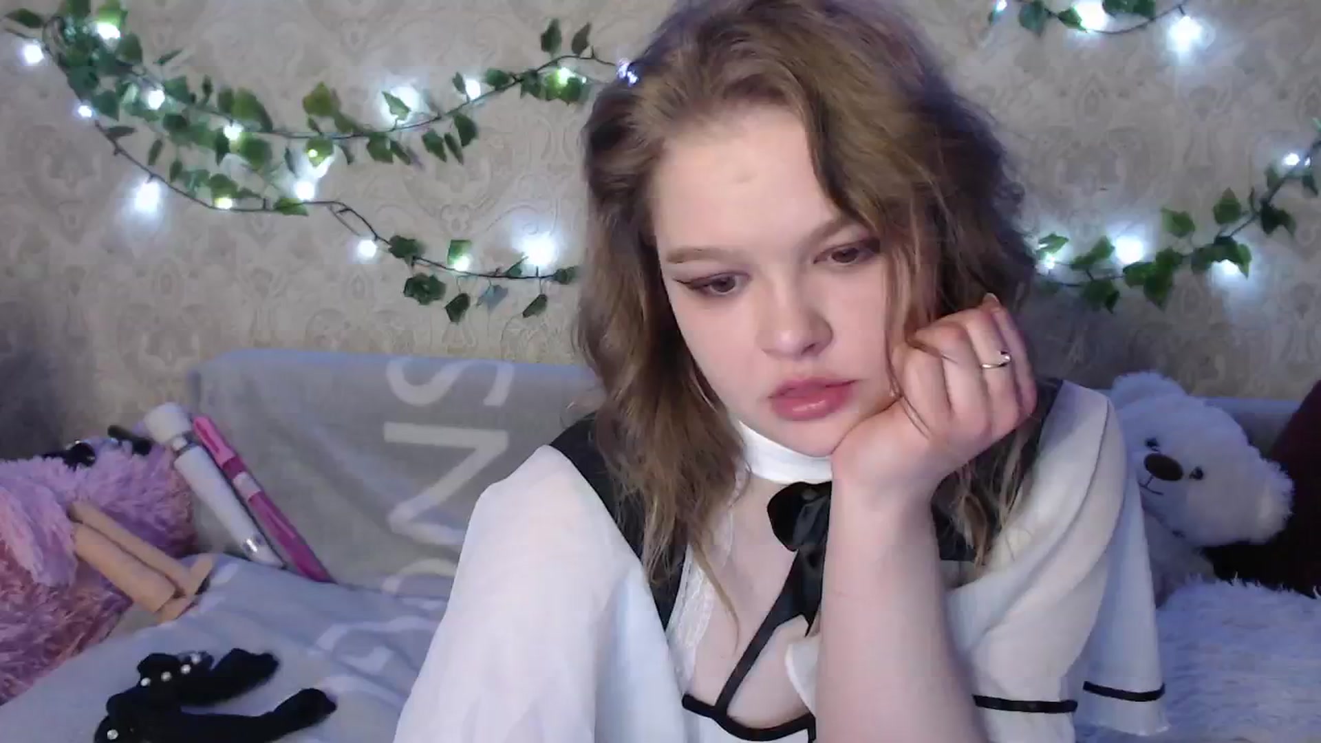 Gallery image thumbnail from Sugar_Cheeks's myfreecams stream on, 03/14/2024, 22:31 image 1 of 20