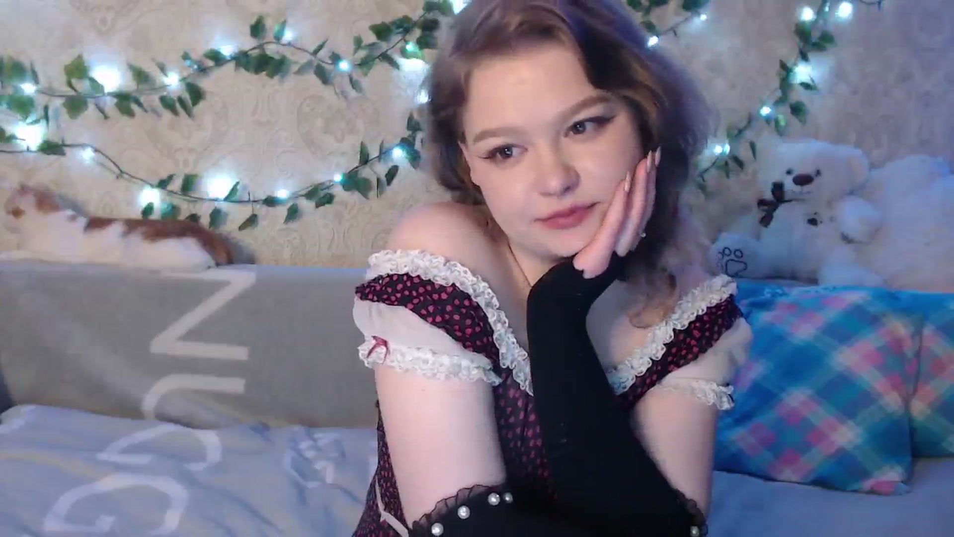 Gallery image thumbnail from Sugar_Cheeks's myfreecams stream on, 03/15/2024, 22:33 image 12 of 20