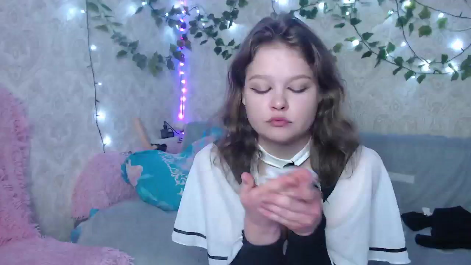Gallery image thumbnail from Sugar_Cheeks's myfreecams stream on, 09/24/2024, 01:11 image 1 of 20