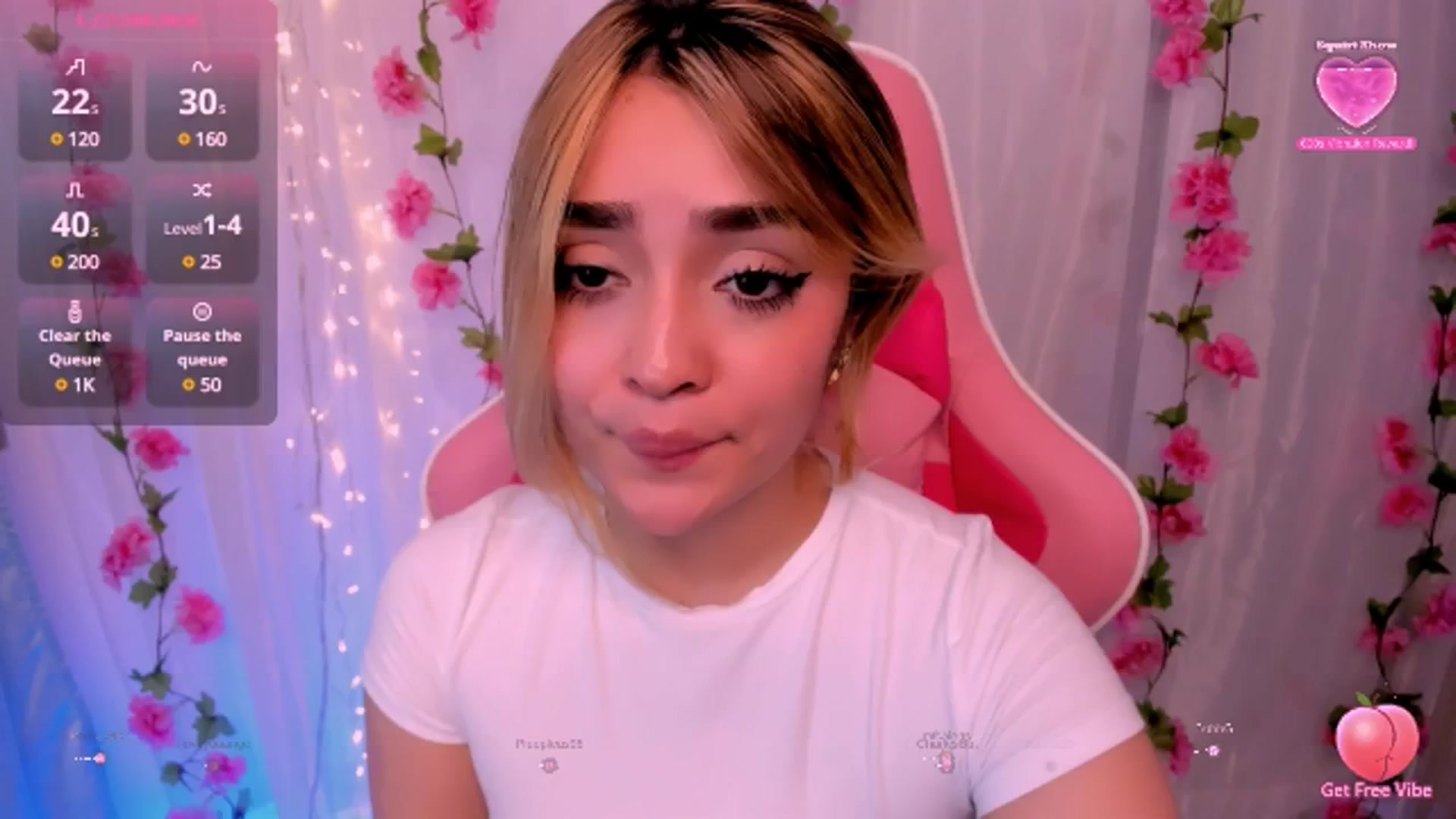 Gallery image thumbnail from Sugar_h0ney's myfreecams stream on, 10/14/2024, 05:52 image 5 of 20