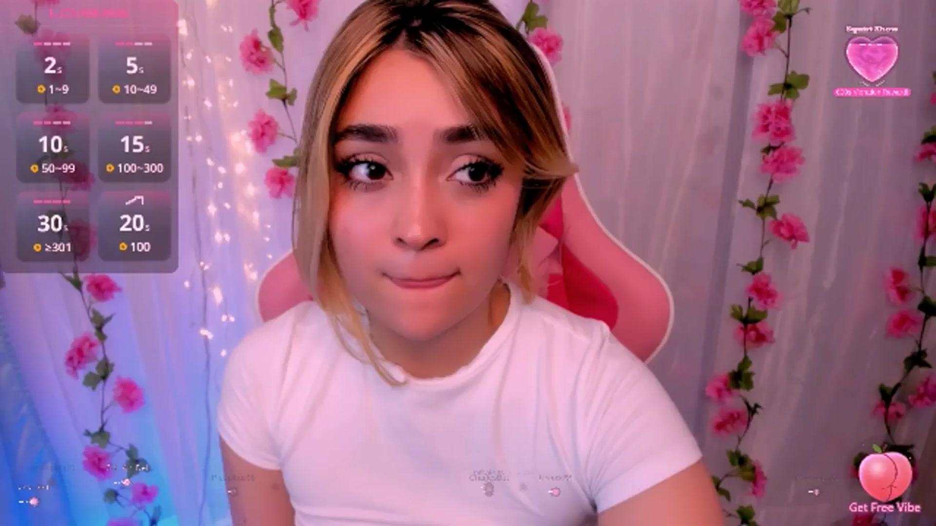 Gallery image thumbnail from Sugar_h0ney's myfreecams stream on, 10/14/2024, 05:52 image 10 of 20