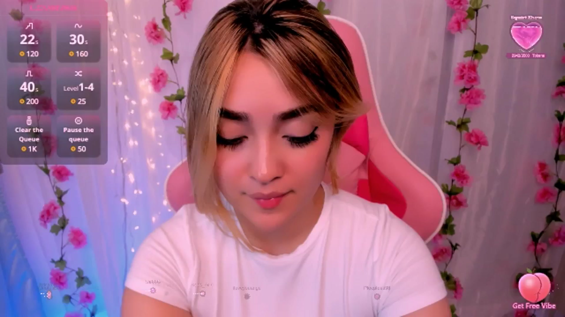 Gallery image thumbnail from Sugar_h0ney's myfreecams stream on, 10/14/2024, 05:52 image 7 of 20