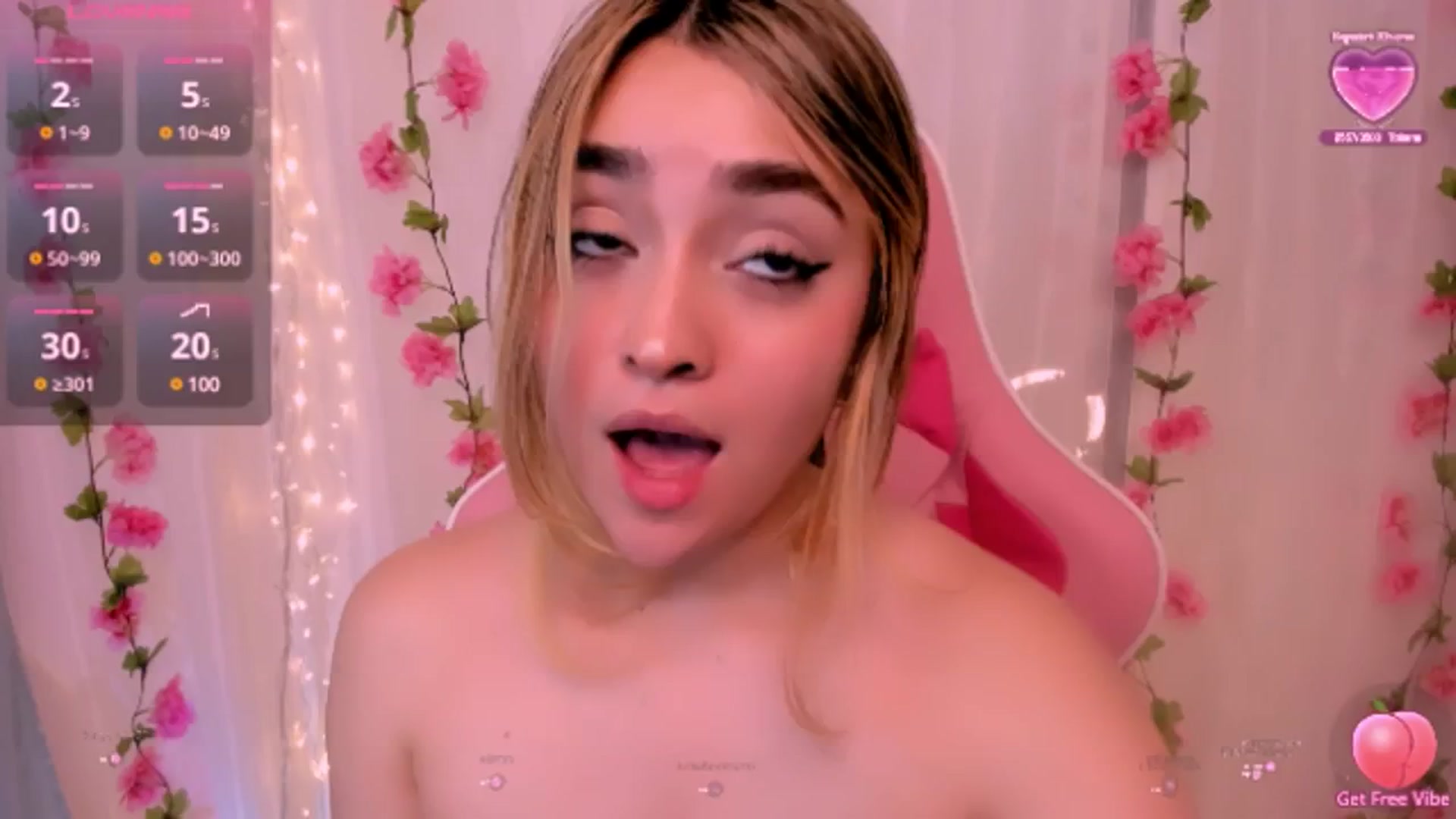 Gallery image thumbnail from Sugar_h0ney's myfreecams stream on, 10/17/2024, 05:35 image 1 of 20