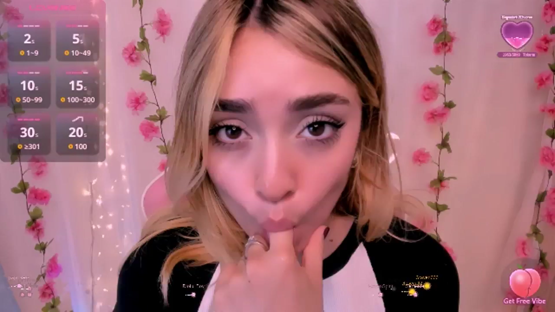 Gallery image thumbnail from Sugar_h0ney's myfreecams stream on, 10/23/2024, 05:22 image 4 of 20