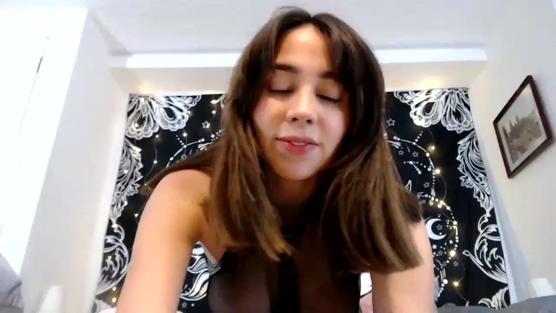 Gallery image thumbnail from Sugarcandyi's myfreecams stream on, 06/18/2023, 03:49 image 5 of 20