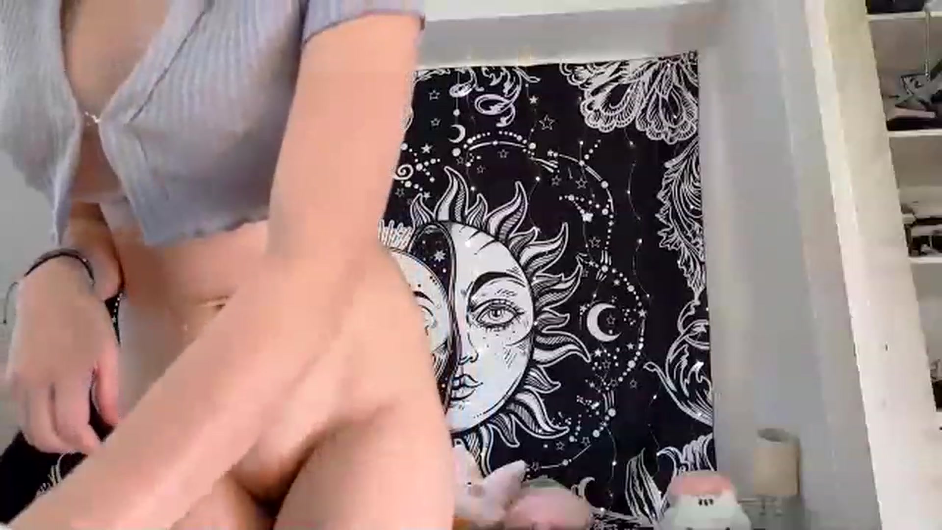 Gallery image thumbnail from Sugarcandyi's myfreecams stream on, 08/06/2023, 20:19 image 16 of 20