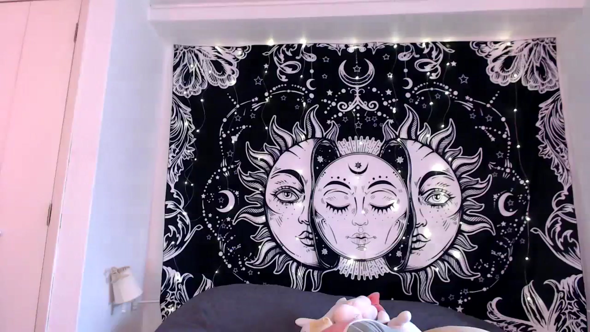 Gallery image thumbnail from Sugarcandyi's myfreecams stream on, 12/26/2023, 21:47 image 16 of 20