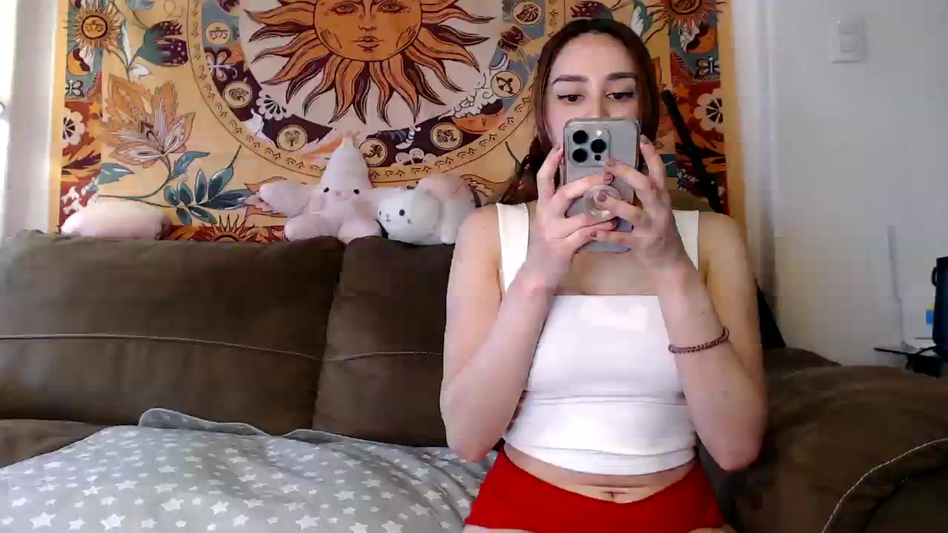 Gallery image thumbnail from Sugarcandyi's myfreecams stream on, 03/02/2024, 24:41 image 10 of 20