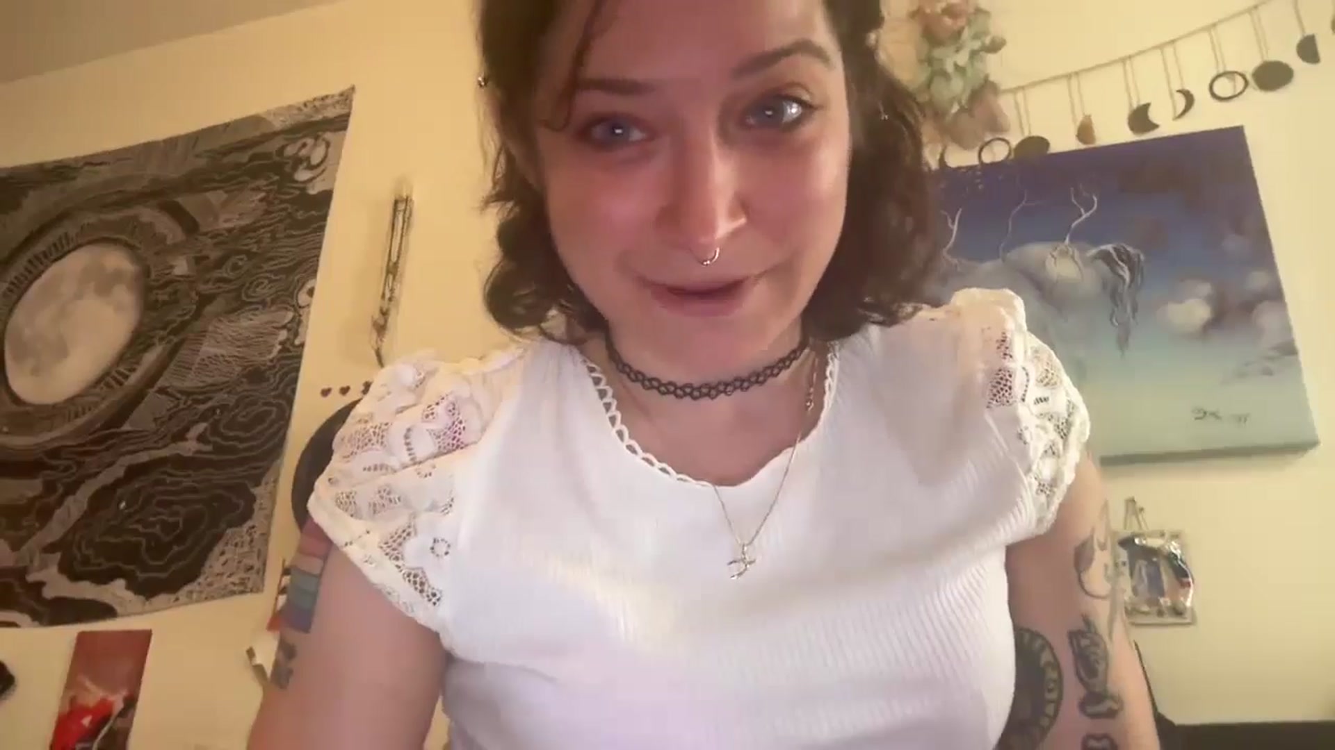 Gallery image thumbnail from Sugarquill's myfreecams stream on, 07/08/2024, 17:45 image 4 of 20