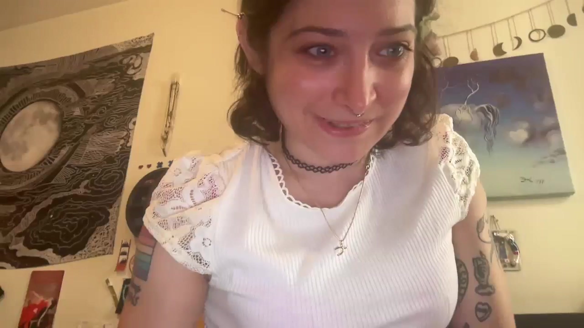Gallery image thumbnail from Sugarquill's myfreecams stream on, 07/08/2024, 17:45 image 6 of 20