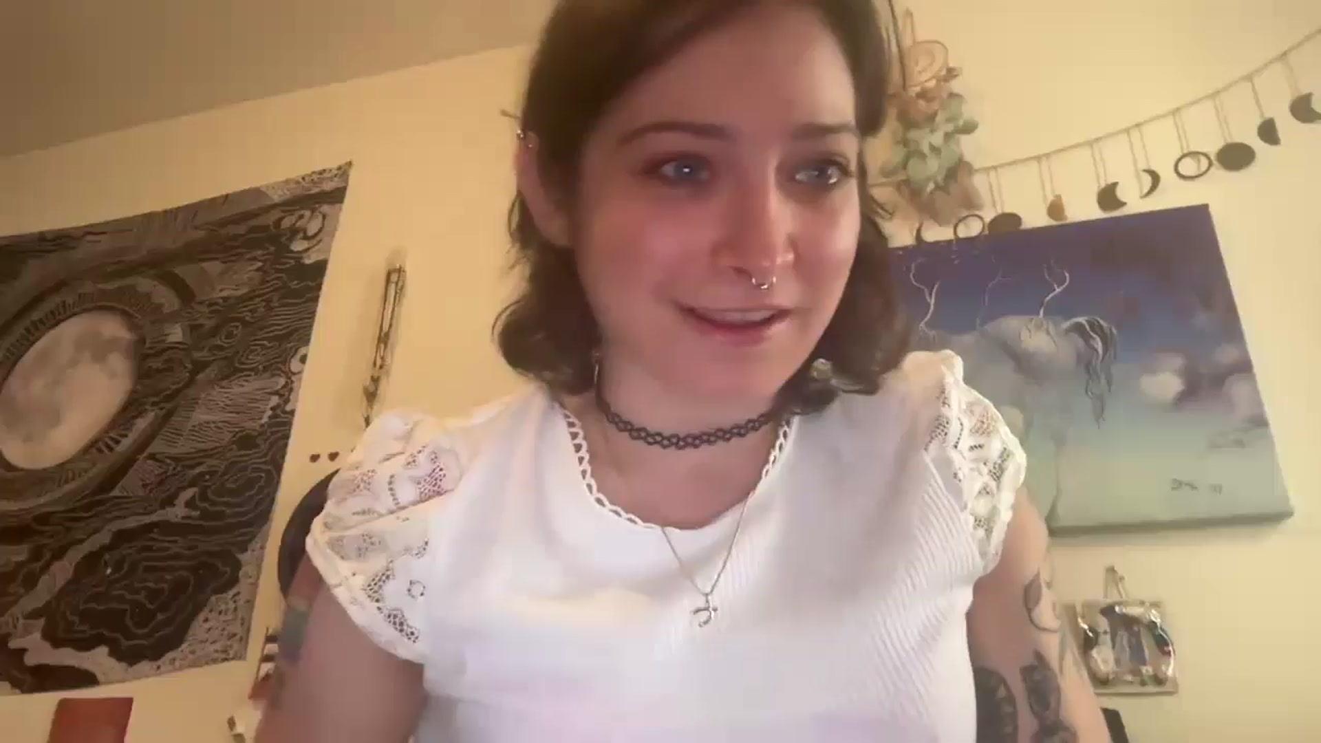 Gallery image thumbnail from Sugarquill's myfreecams stream on, 07/08/2024, 17:45 image 8 of 20